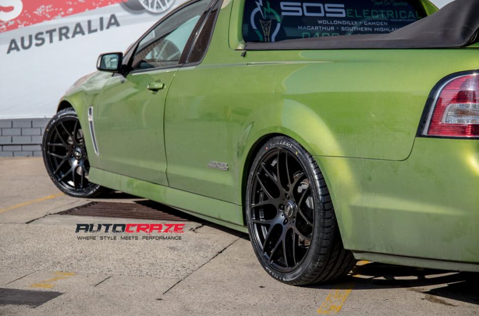 HOLDEN-COMMODORE-M-SPEC-MATTE-BLACK